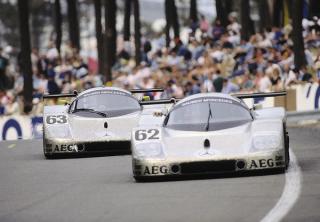 Zwei Mercedes Silberpfeile 1989 bei den Le Mans Rennen
