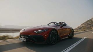 Aufnahme während der PureSpeed auf einer Straße fährt.