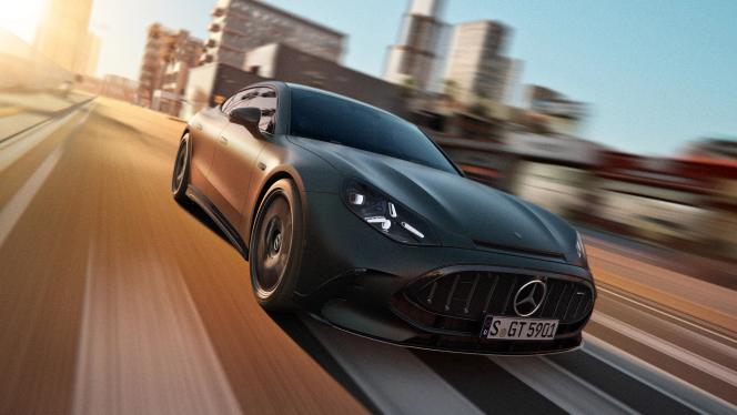 The Mercedes-AMG 4-Door Coupé in an urban setting