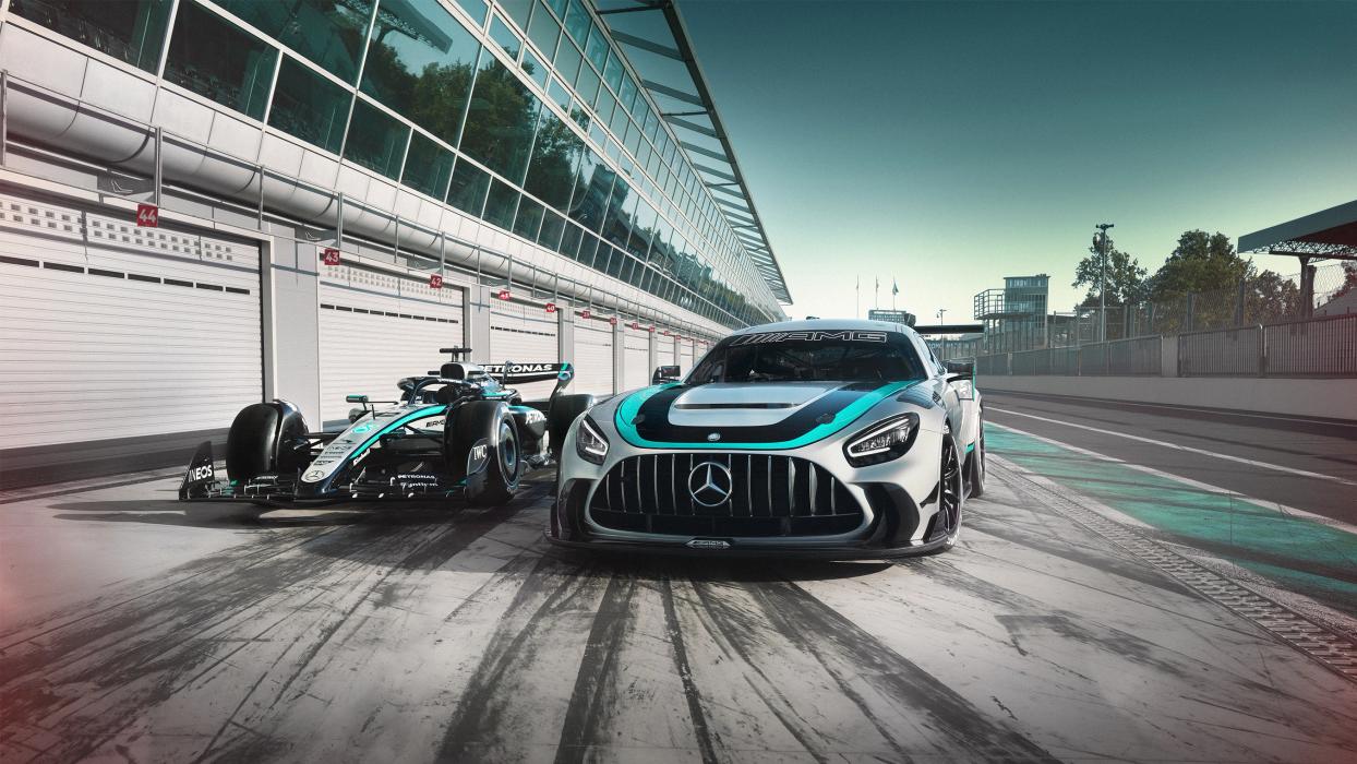 The new Mercedes-AMG GT2 Edition W16 Side by side with the W16
