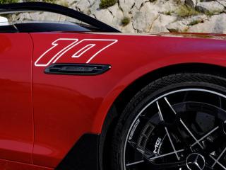 Nahuafnahme AMG Keramik Hochleistungs-Verbundbremsanlage im PureSpeed.