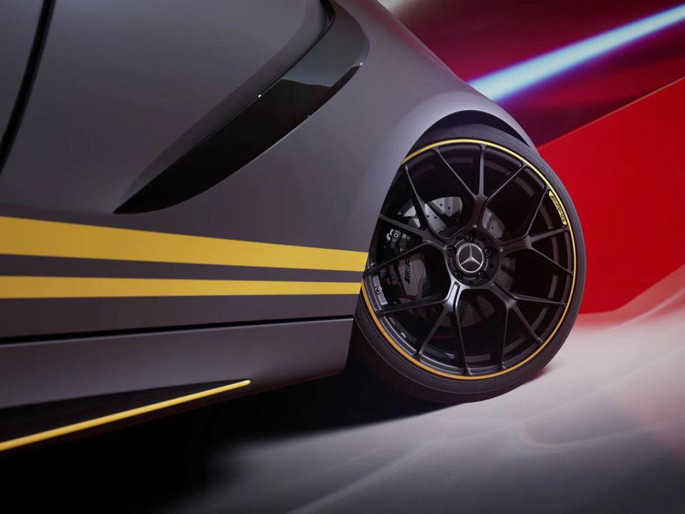 Leichtmetallrad des Mercedes-AMG CLE 53 4Matic+ Coupé “Limited Edition”