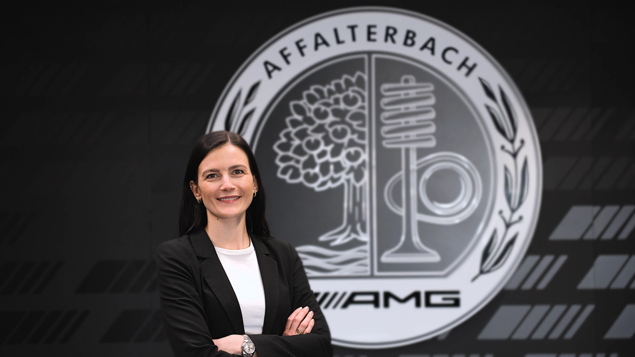 Portrait of Mercedes-AMG CFO Marina Hüttinger