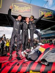 Bathurst Winners celebrating after the race