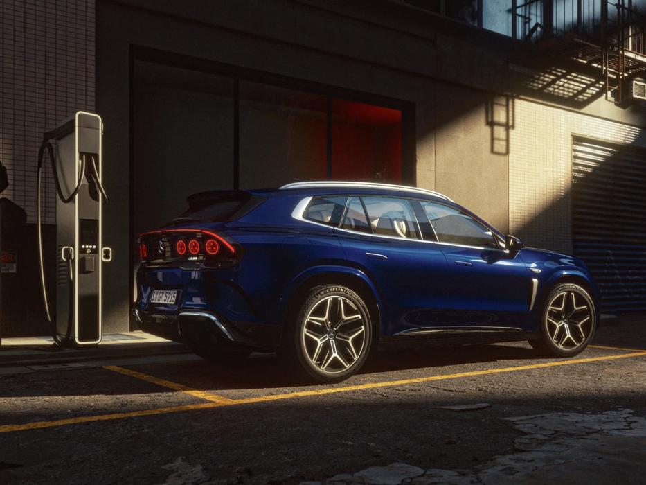 Mercedes-AMG GT SUV at the charging point