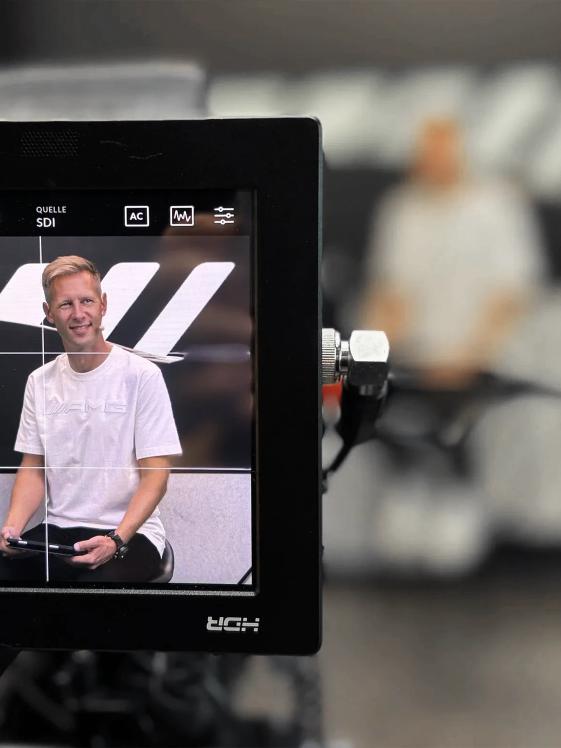 AMG Allstar Matthias in front of the camera