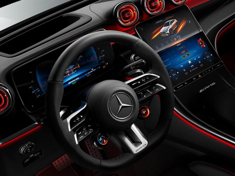 Lenkrad des Mercedes-AMG GLC Coupe 63 S E.