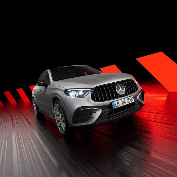 Mercedes-AMG GLC Coupe 43 im Showroom.