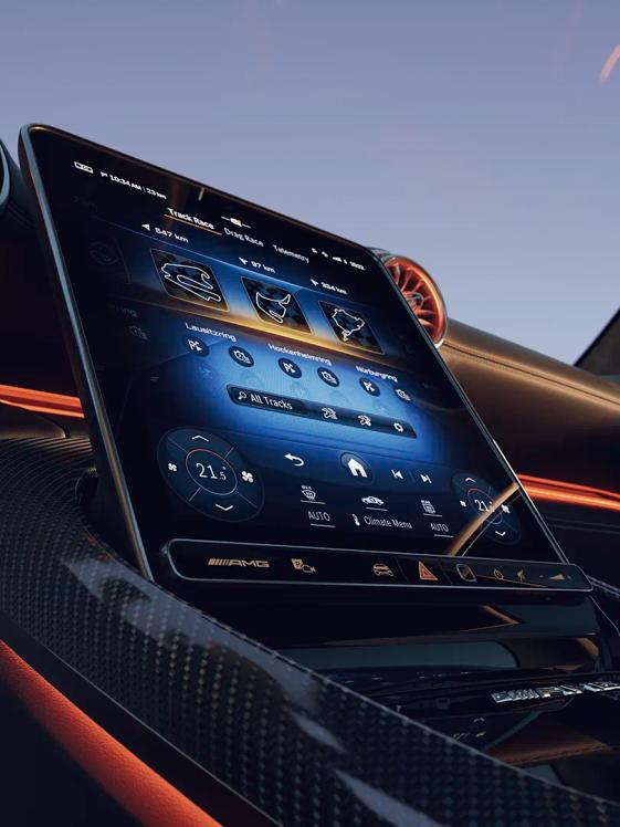 MBUX interior assistent of the new Mercedes-AMG GT Coupé 55.