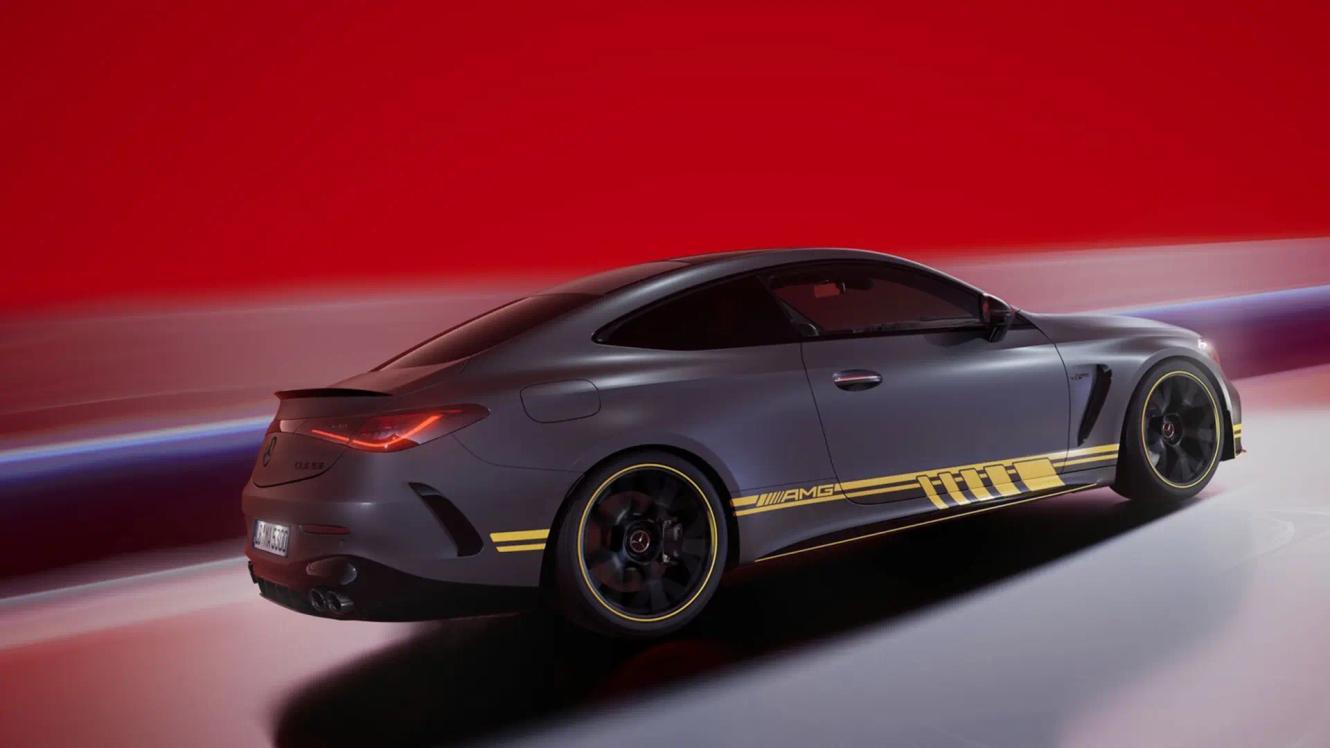 Seitenansicht Mercedes-AMG CLE 53 4Matic+ Coupé “Limited Edition”