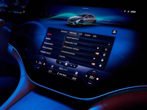 Hyperscreen of the Mercedes-AMG EQS 53 4MATIC+