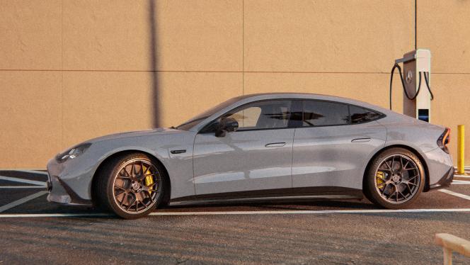 The side of the Mercedes-AMG GT 4-Door Coupé