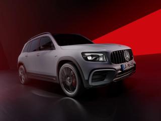 Mercedes-AMG GLB in alpingrau