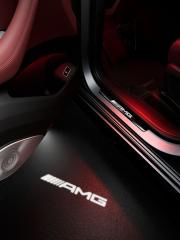 Einstieg in die neue Mercedes-AMG GLS MANUFAKTUR Arctic Silver Edition