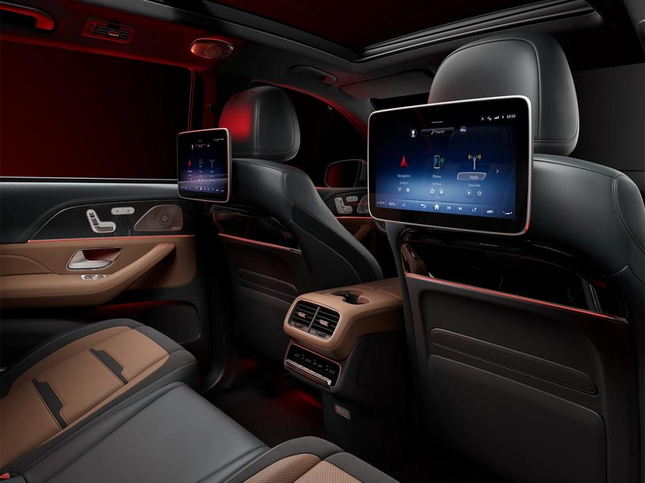 Bildschirme an der Rückseite der Vordersitze des neuen Mercedes-AMG GLE 63 SUV.