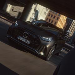 Front view of the Mercedes-AMG GT 63 SUV