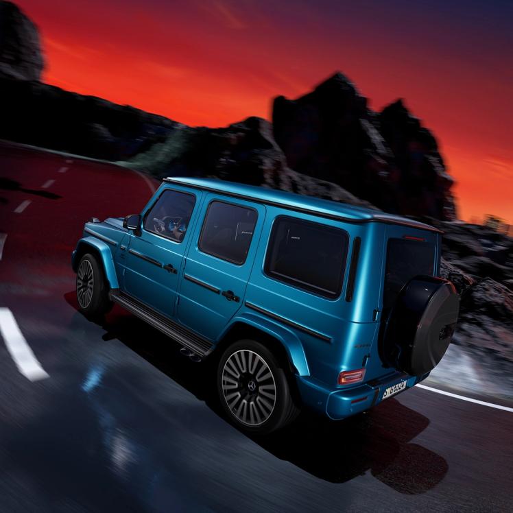 Der Mercedes-AMG G 63 auf einer Serpentinstraße.