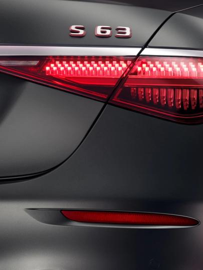 Auspuffrohre des Mercedes-AMG S 63 E PERFORMANCE