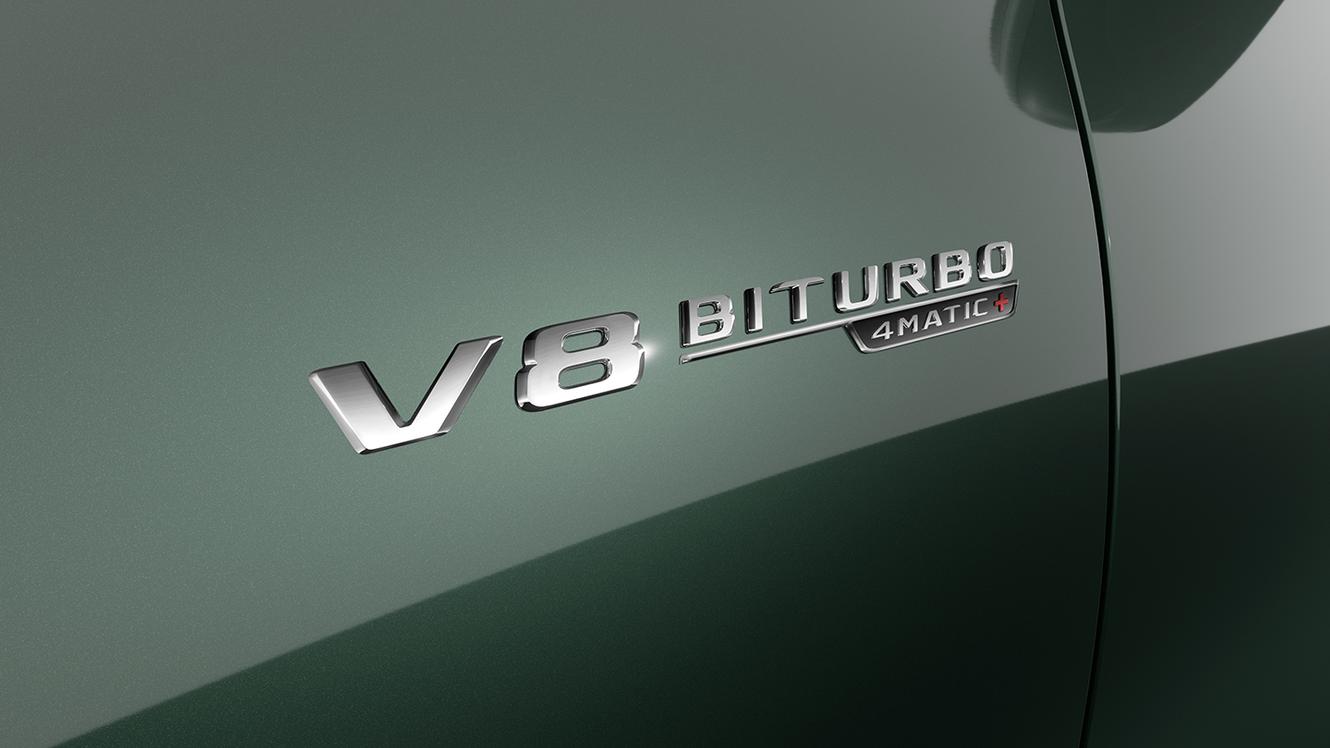 Das V8 Biturbo Badge des Mercedes-AMG GLE 63 S SUV.