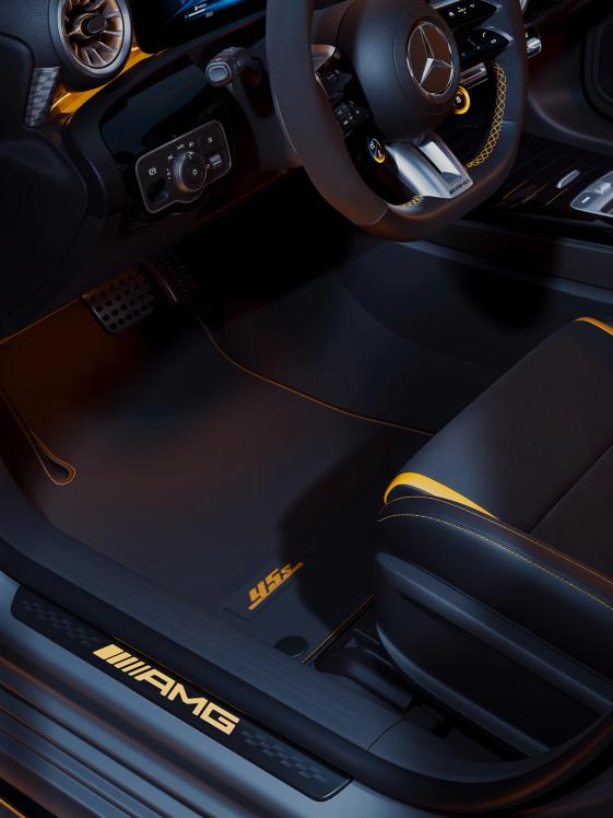 Fußmatten der Mercedes-AMG A-Klasse Final Edition