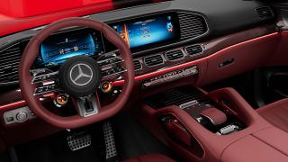 Das Cockpit der neuen Mercedes-AMG GLE-SUV Arctic Silver MANUFAKTUR Edition