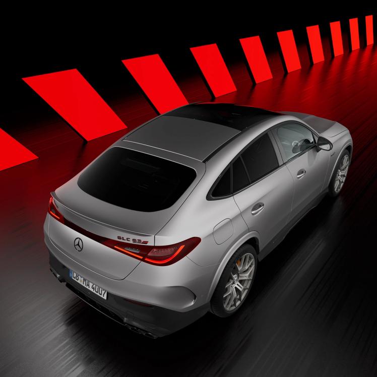 Mercedes-AMG GLC Coupe 63 S E von oben.