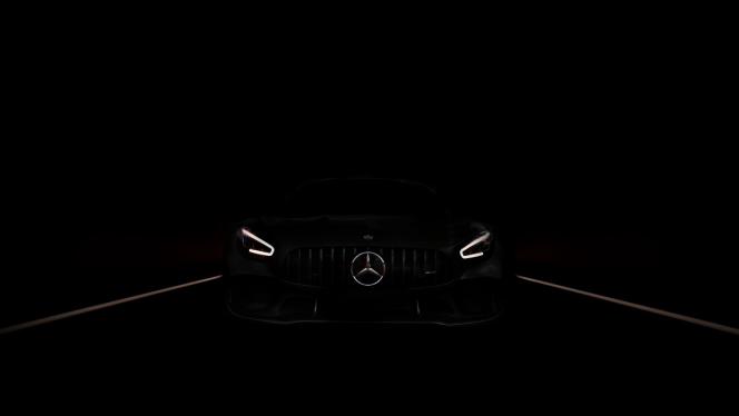 Bild des charakteristischen Kühlergrills eines AMG-Fahrzeugs