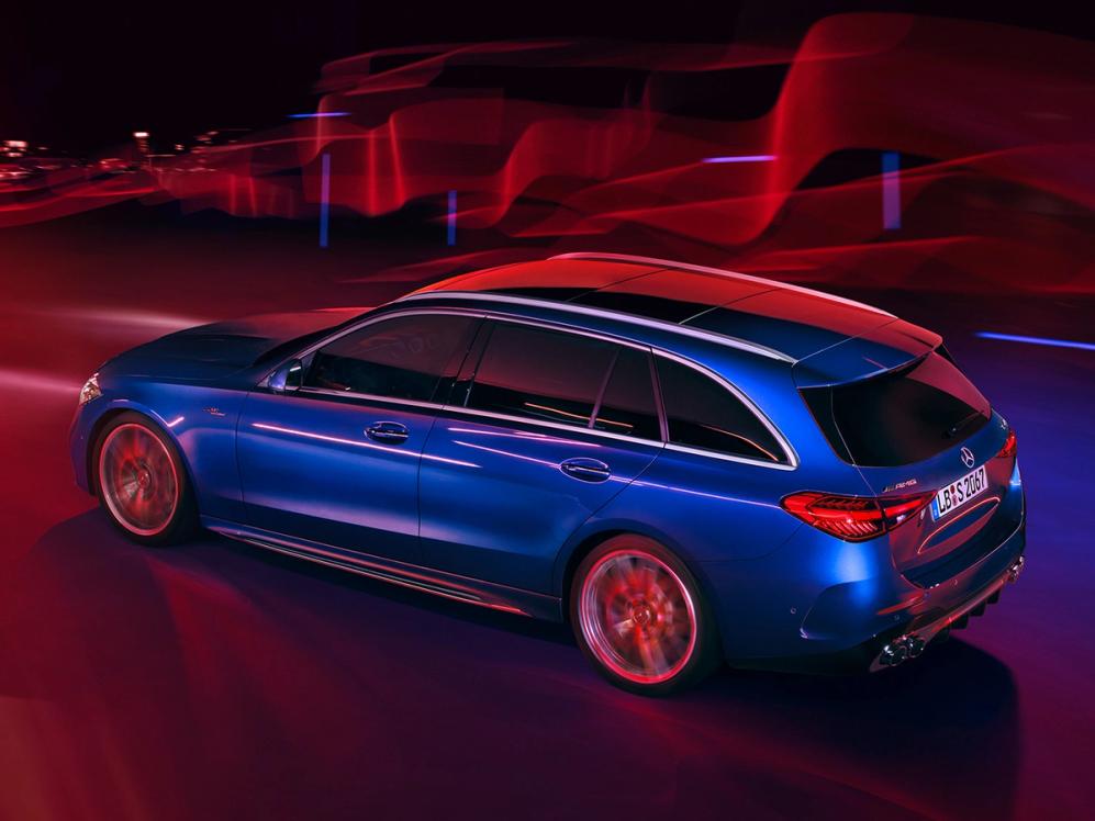 Heckansicht des Mercedes-AMG C 43 T-Modell